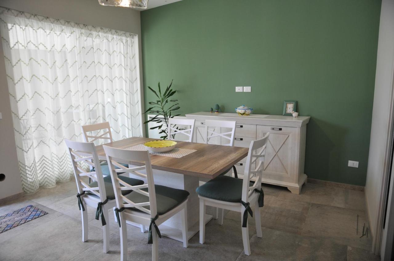 La Casa Dell'Alloro 제프라나에트니아 외부 사진